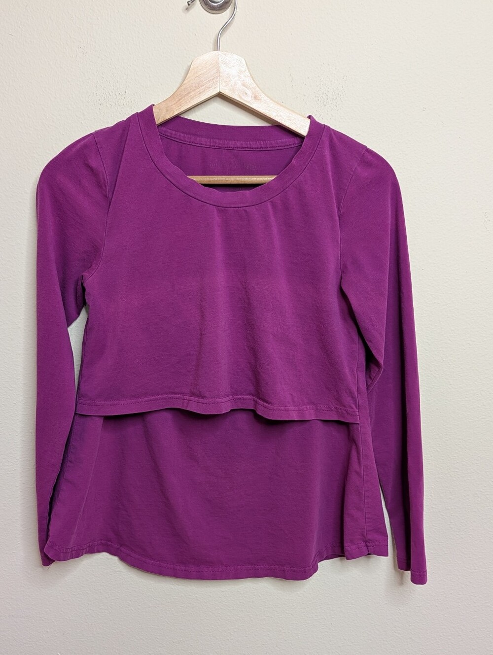 Latched Mama Magenta Purple Long Sleeve Nursing Top Double Layer Stretchy Small